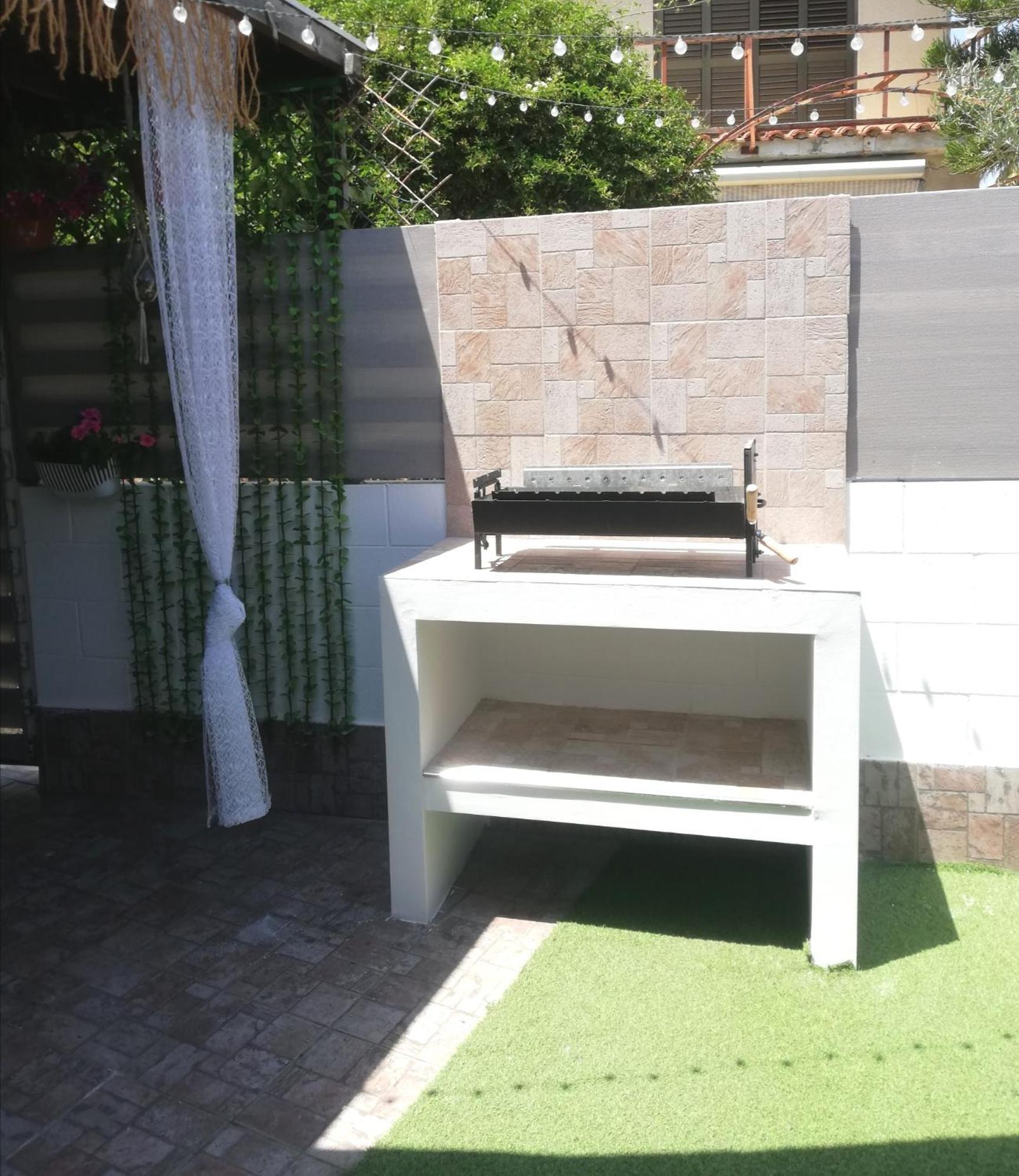 Demetris Apartment Meneou Екстериор снимка