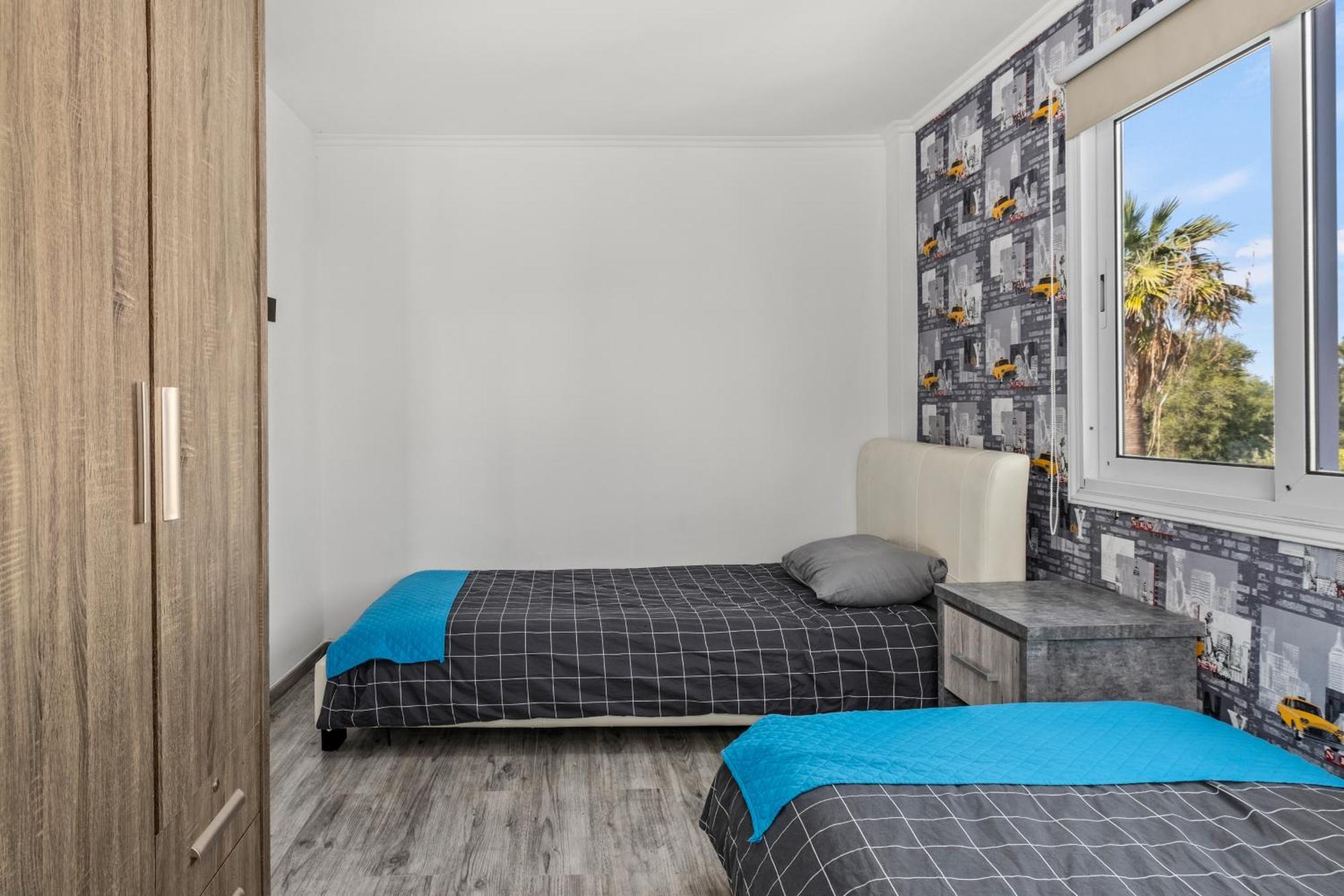 Demetris Apartment Meneou Екстериор снимка