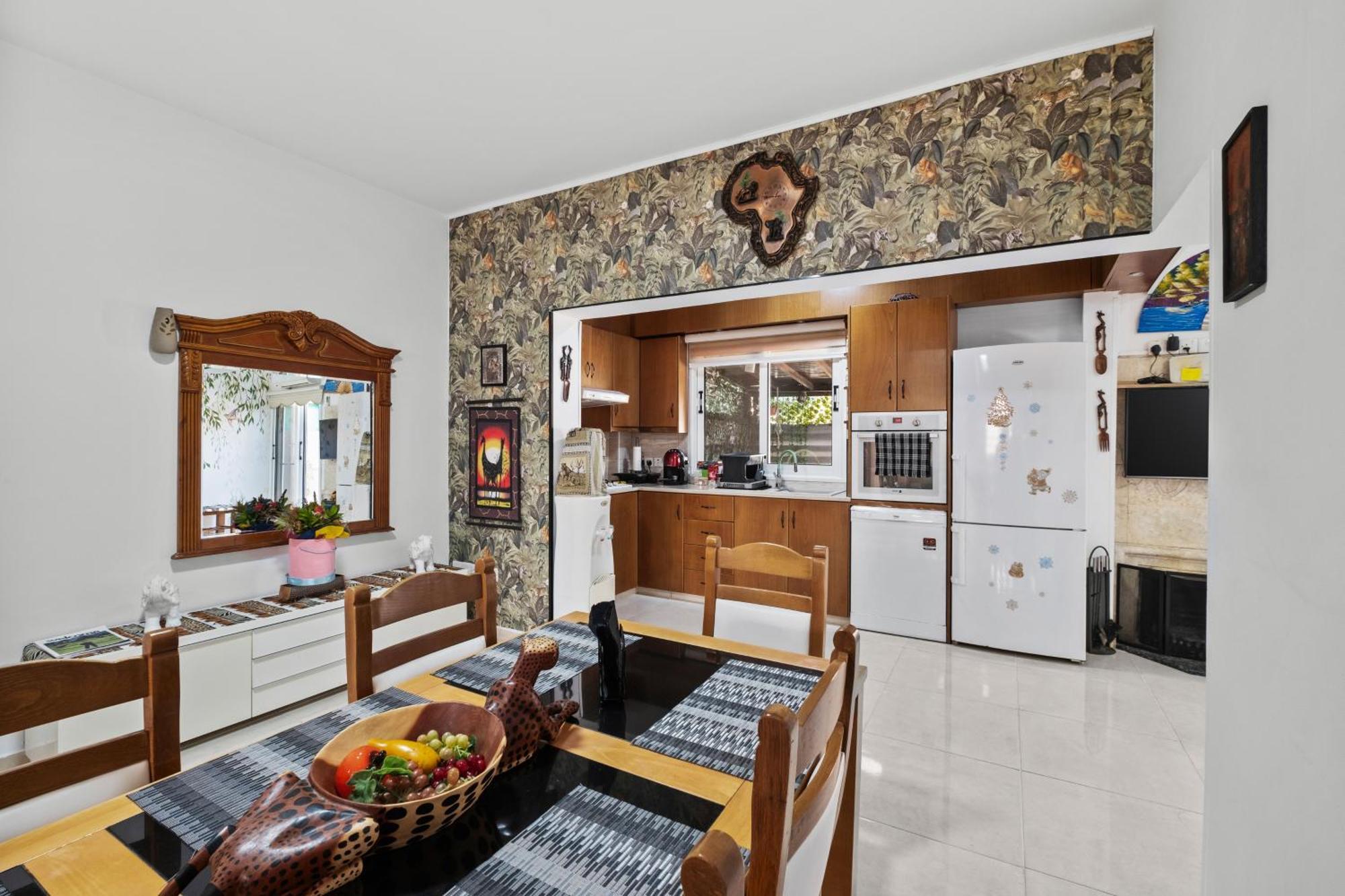 Demetris Apartment Meneou Екстериор снимка